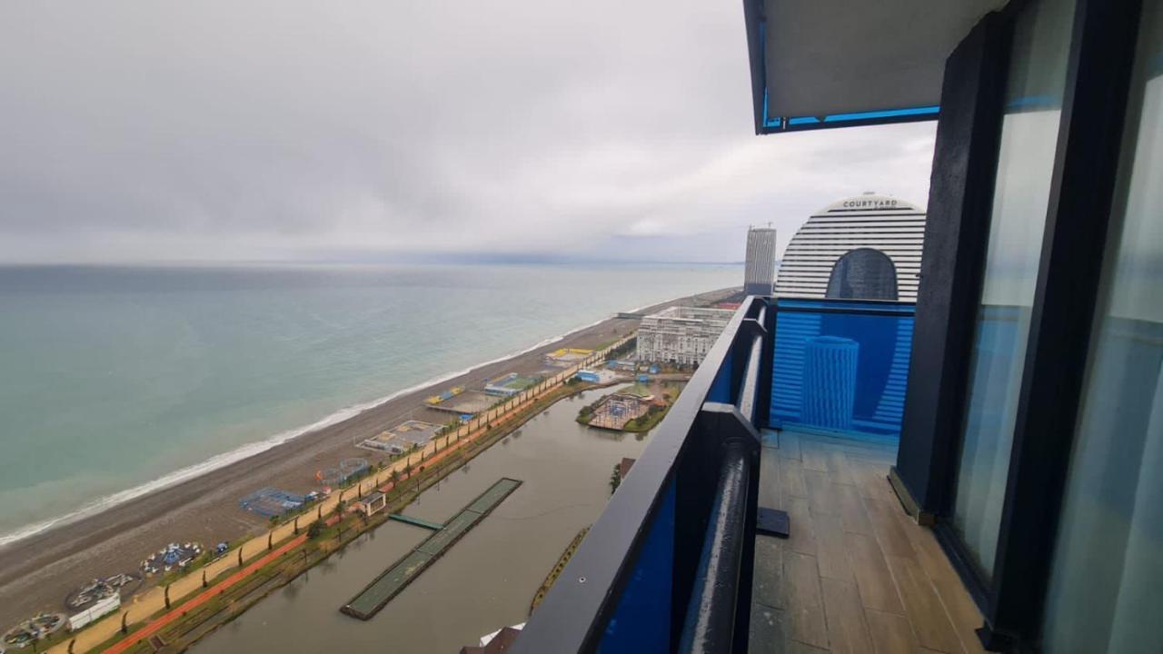 Downtown Centre In Batumi Aparthotel Orbi City In Batumi Exterior foto