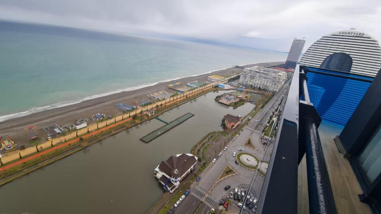 Downtown Centre In Batumi Aparthotel Orbi City In Batumi Exterior foto