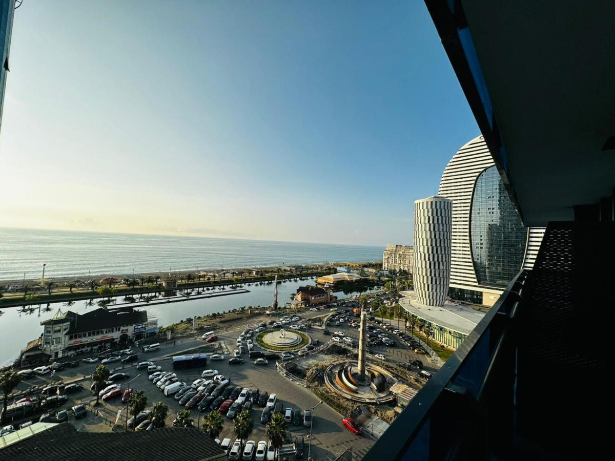 Downtown Centre In Batumi Aparthotel Orbi City In Batumi Exterior foto