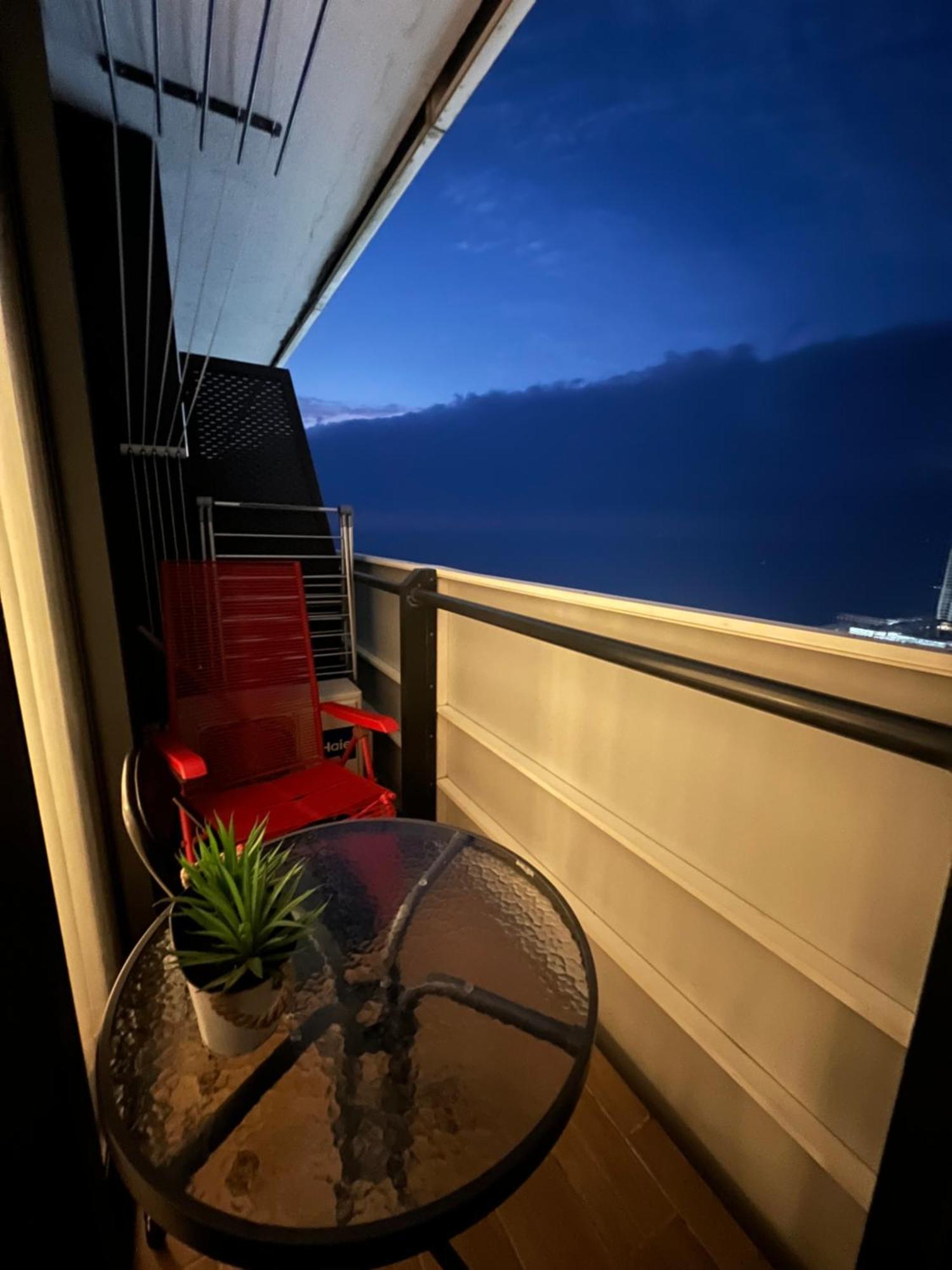 Downtown Centre In Batumi Aparthotel Orbi City In Batumi Exterior foto